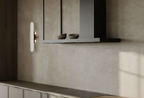  - Metropolis OR Black Matt